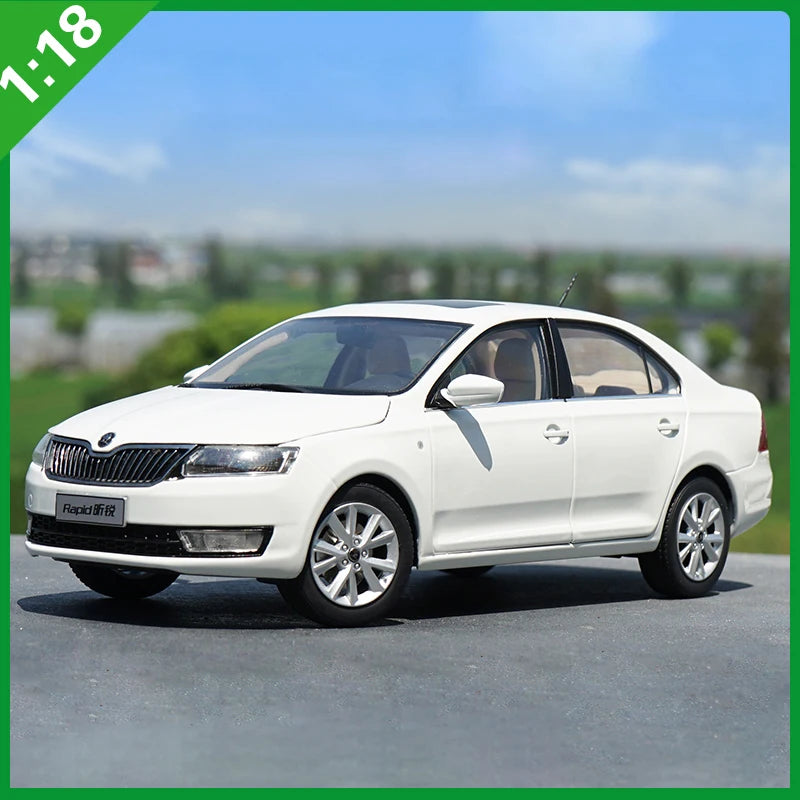 skoda gift card, skoda toy car, promo toy car, model car gift, premium x model car, 118 Scale Skoda Octavia 2021 Diecast Model